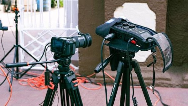 Location studio plateau tv à Paris: guide ultime